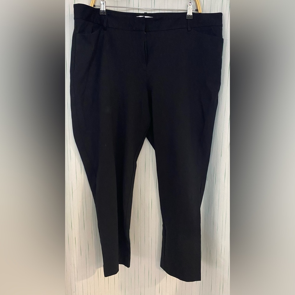 Liz Claiborne Black Dress Ankle Pants